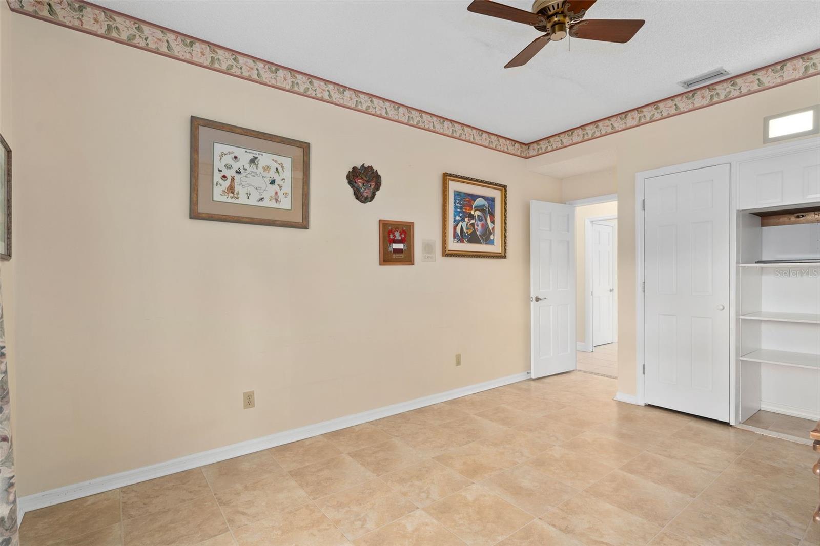 MEADOWLANDS 5 ACRE DEV - Residential