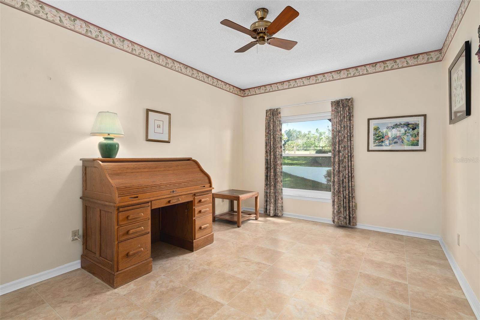 MEADOWLANDS 5 ACRE DEV - Residential