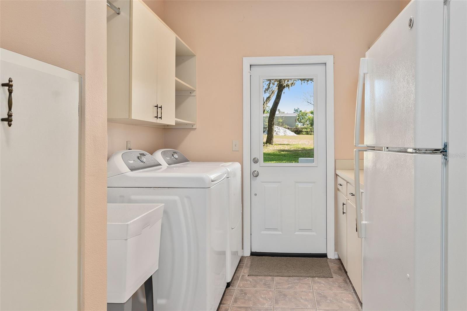 MEADOWLANDS 5 ACRE DEV - Residential