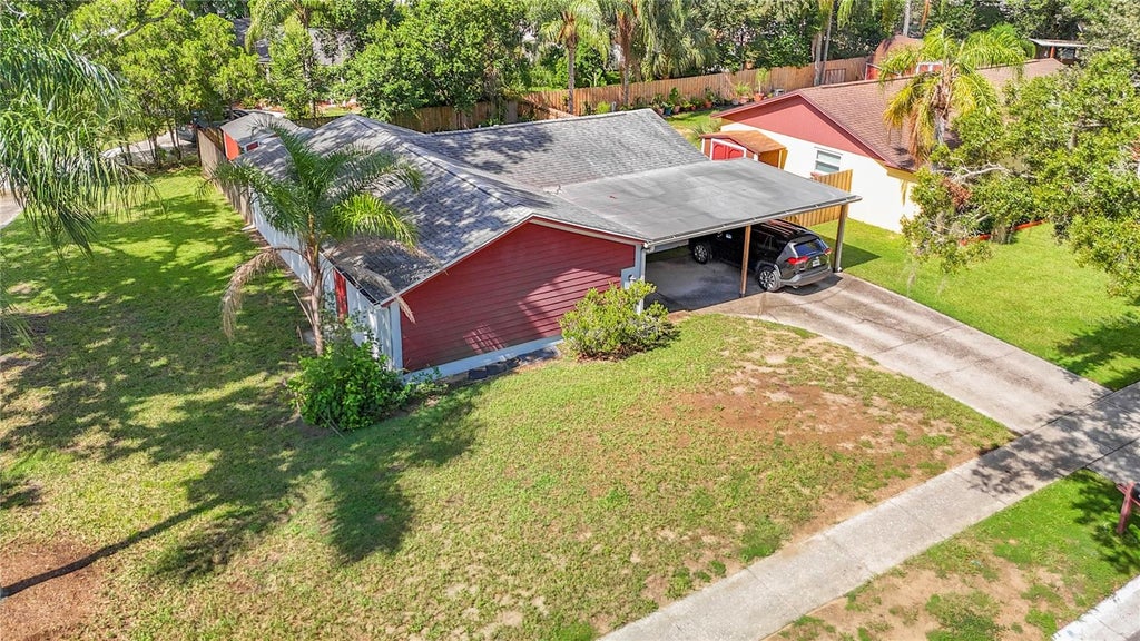 Photo of 617 Highview Circle S, Brandon, FL 33510 (MLS # N6145742)