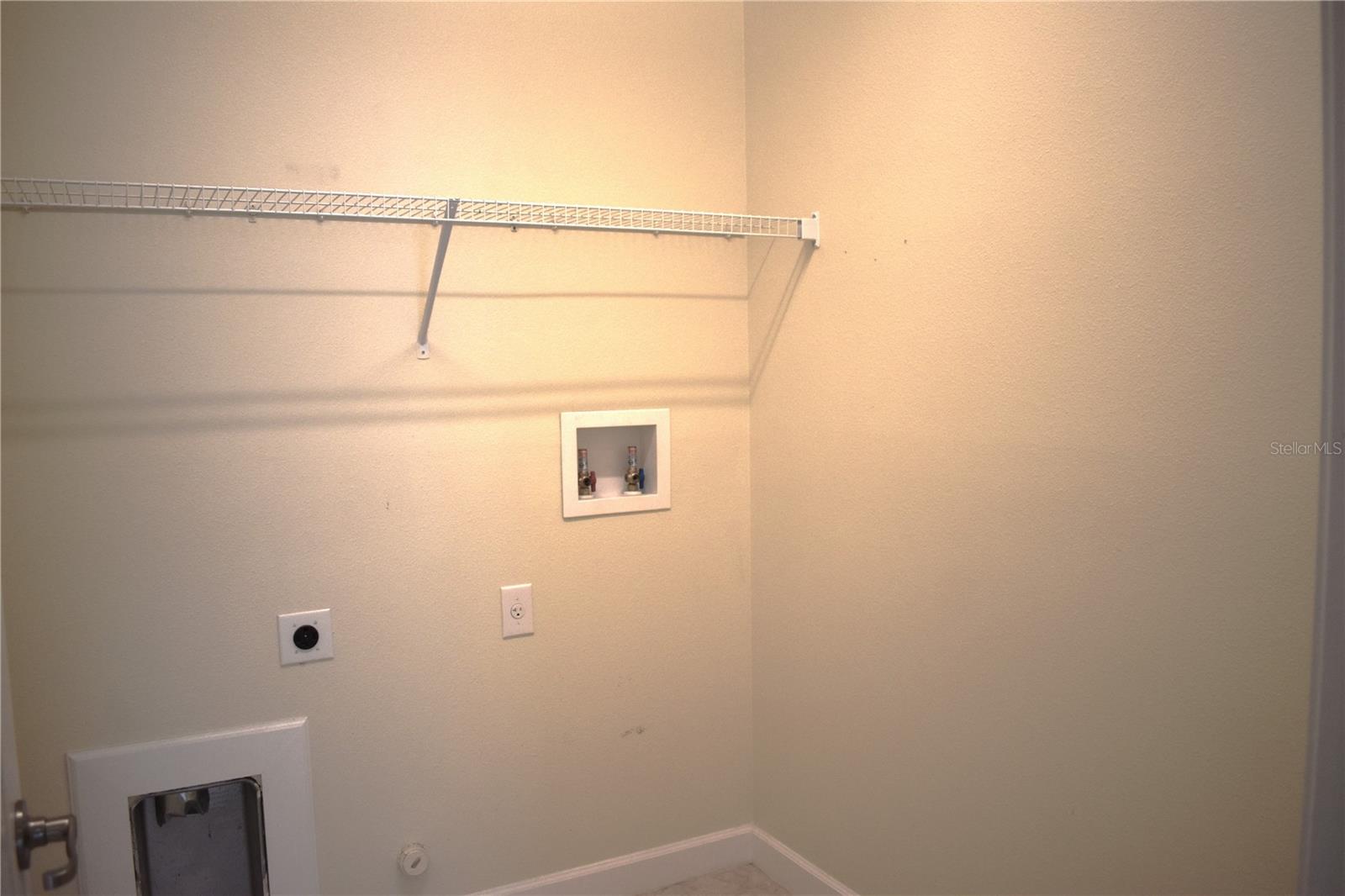 CLERMONT NOTTINGHAM AT LEGENDS - Residential Lease