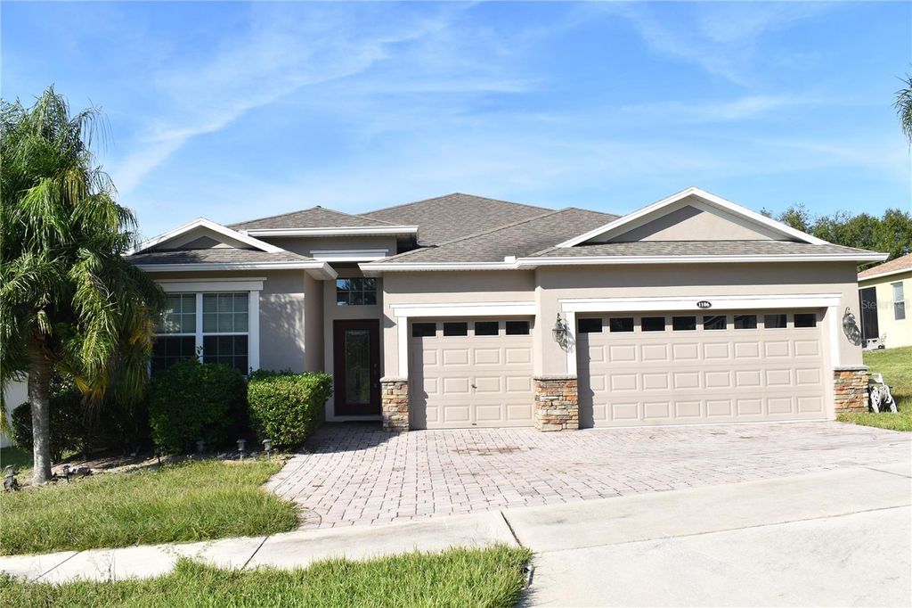 Photo of 1106 Lattimore Drive, Clermont, FL 34711 (MLS # S5137039)