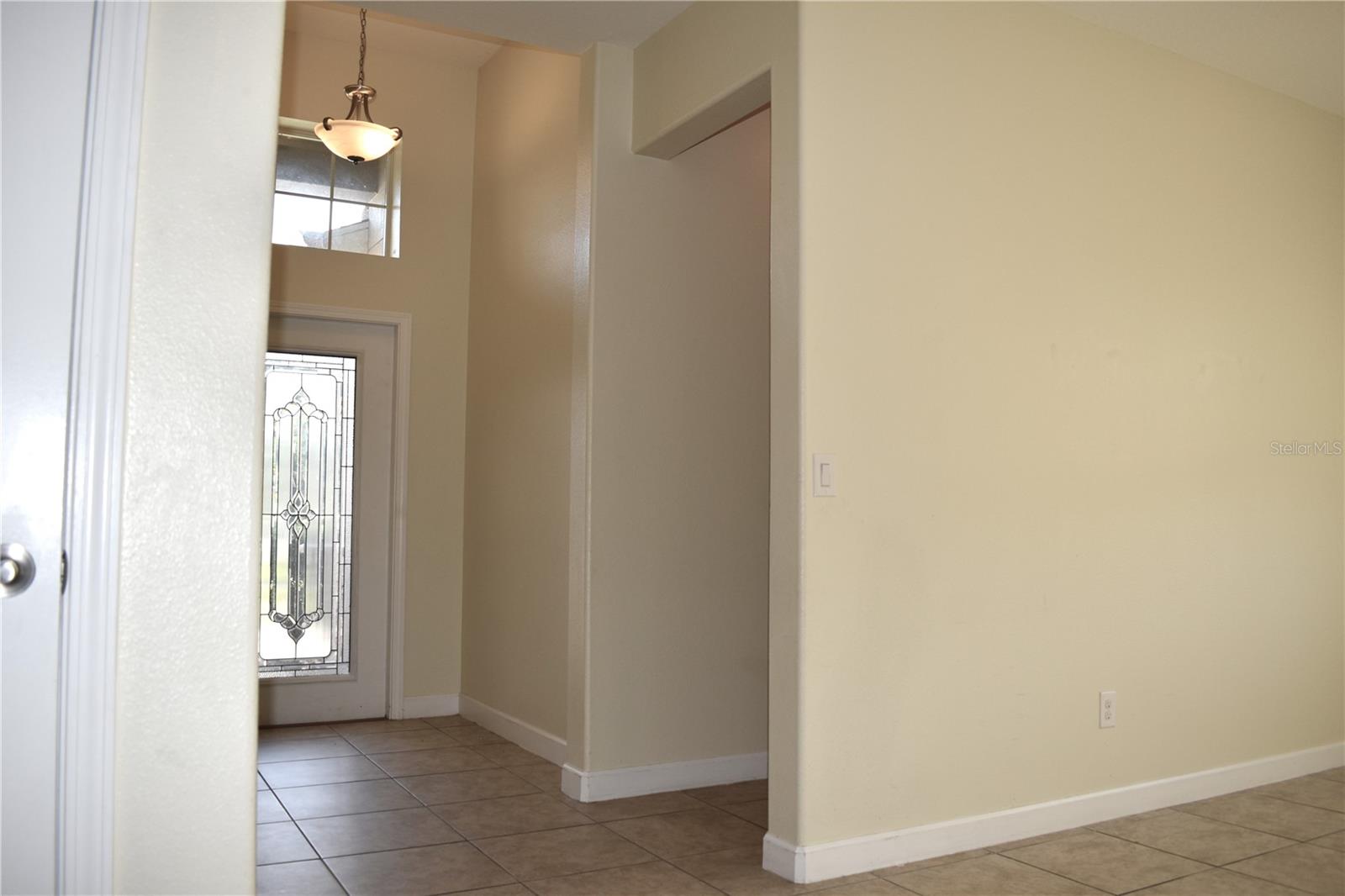 CLERMONT NOTTINGHAM AT LEGENDS - Residential Lease