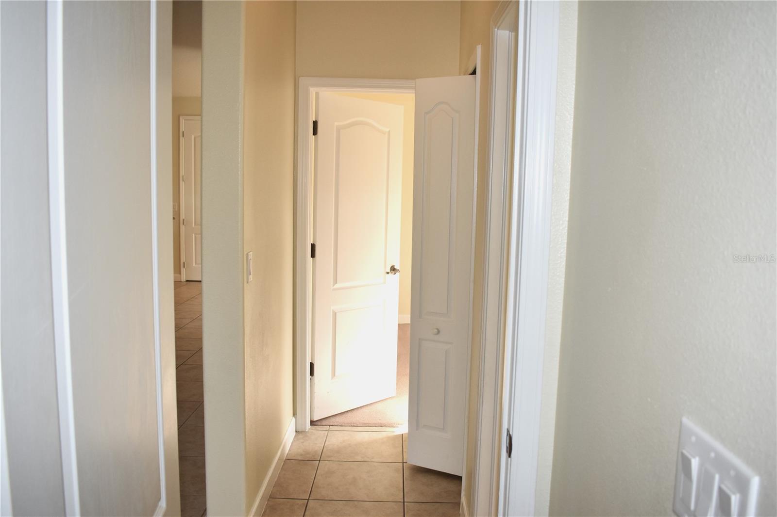 CLERMONT NOTTINGHAM AT LEGENDS - Residential Lease