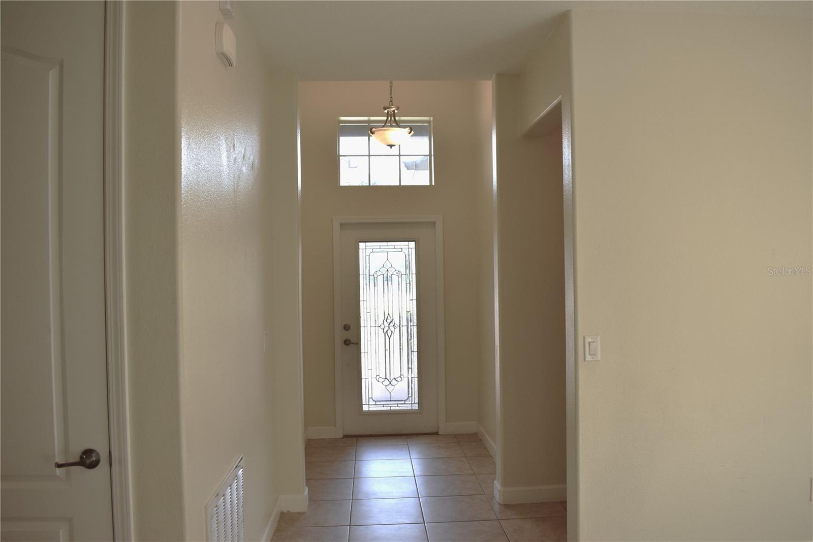 CLERMONT NOTTINGHAM AT LEGENDS - Residential Lease