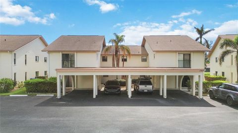 1743 LAKE PLACE 1743C VENICE FL 34293