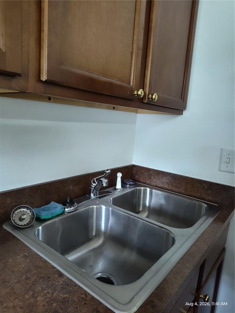 Tiny photo for 324 Hwy 441, Lady Lake, FL 32159 (MLS # OM730448)
