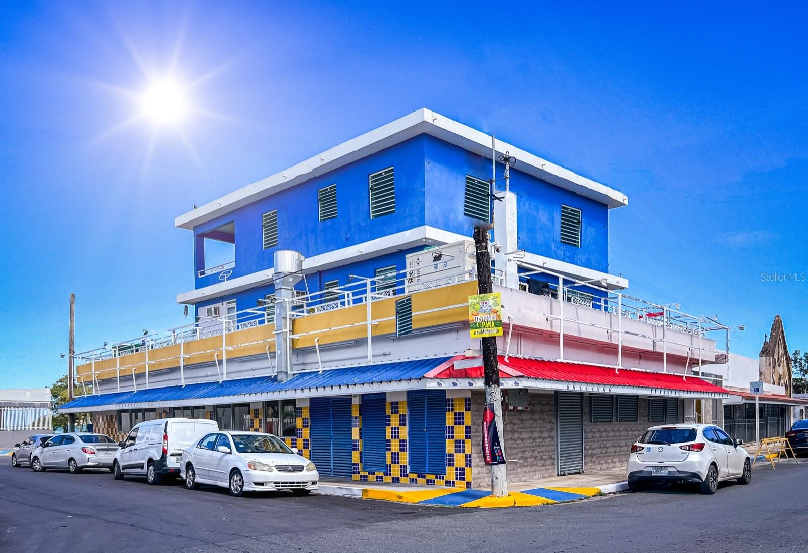 42-A LAS NERIEDAS AVENUE 42