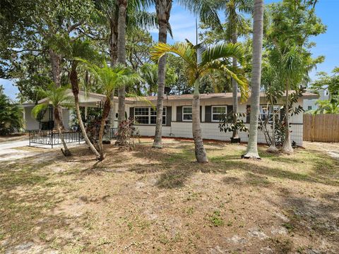 A home in SARASOTA