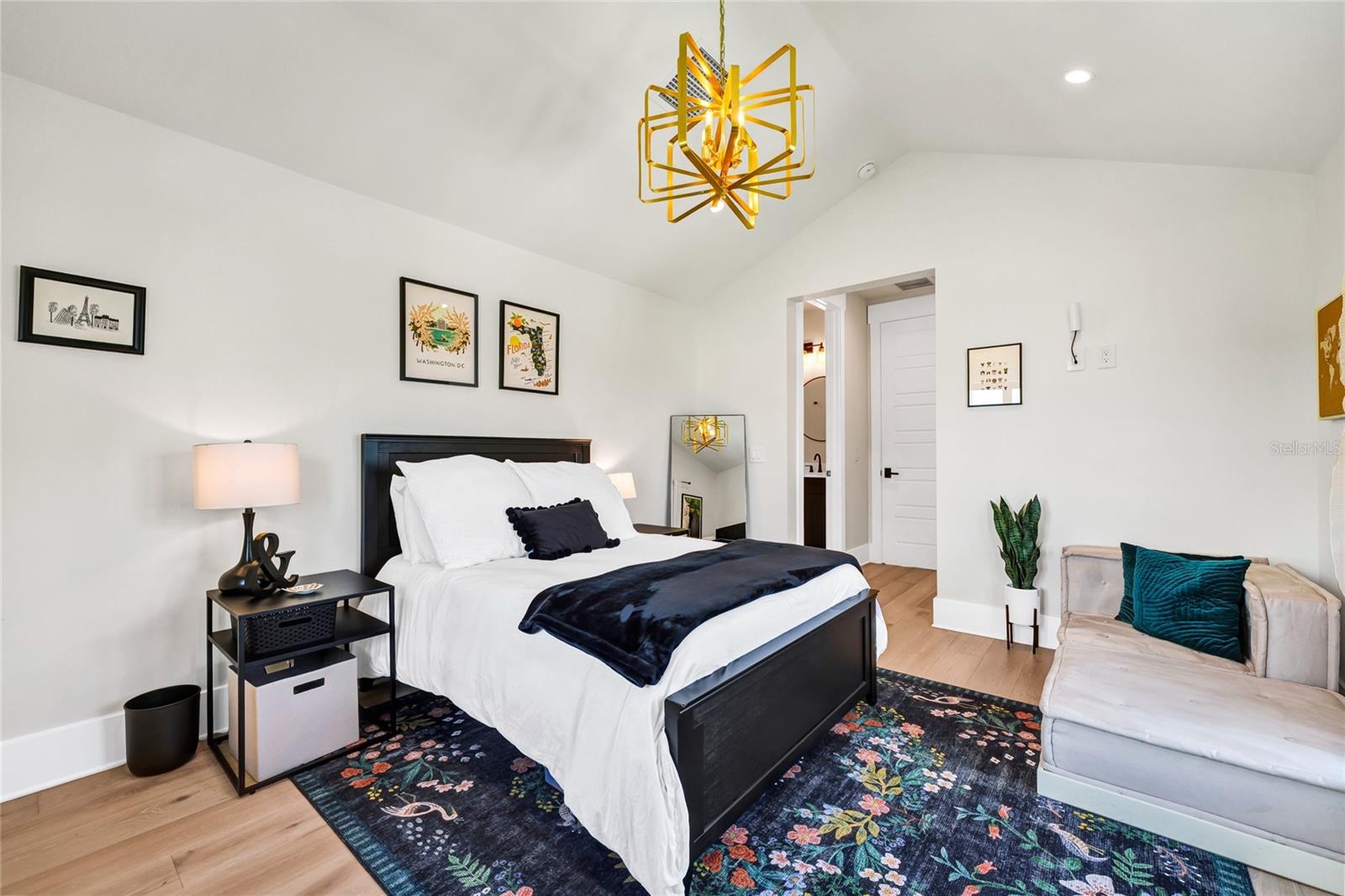 SAWYER SOUND - Residential