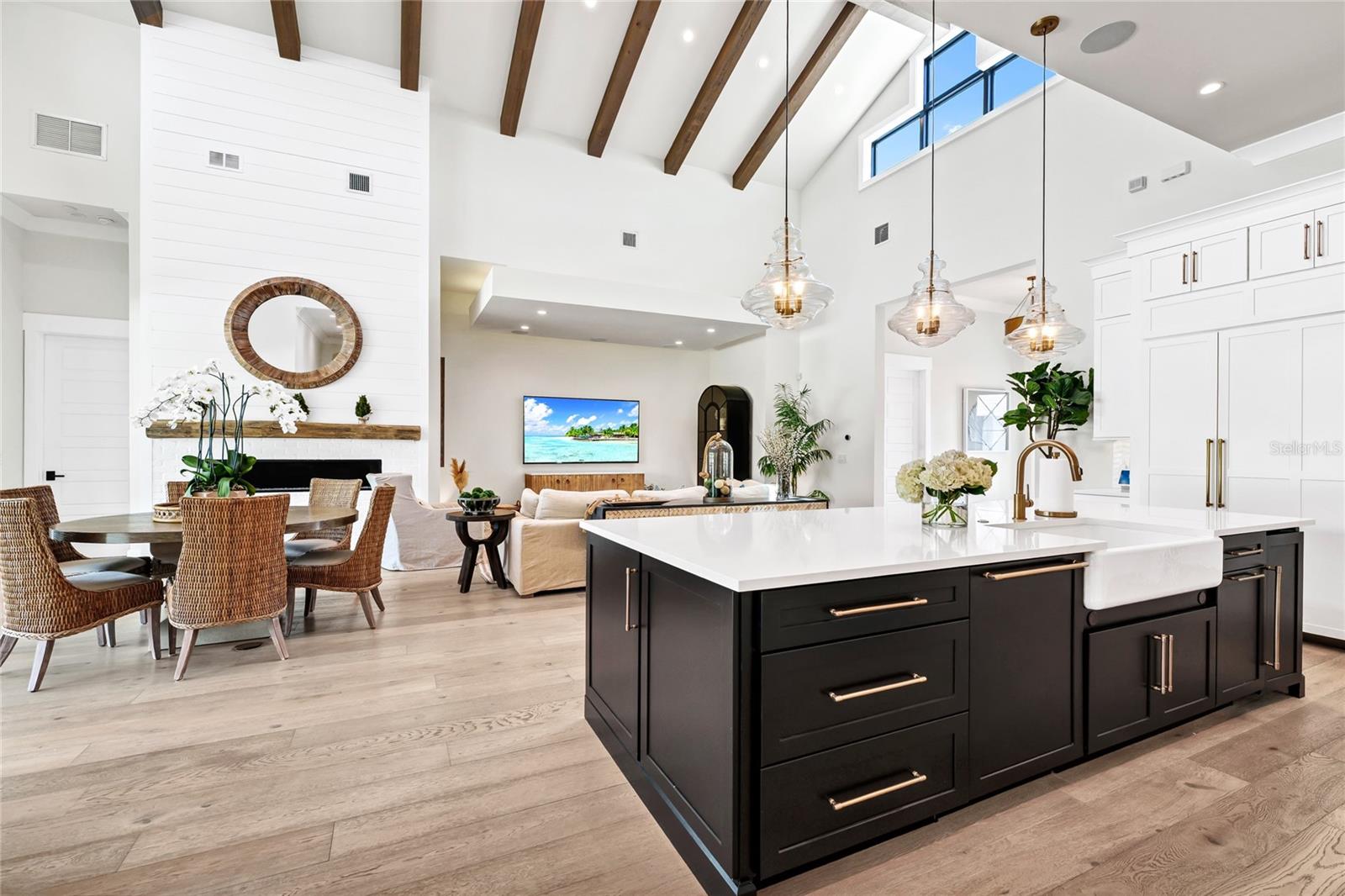 SAWYER SOUND - Residential