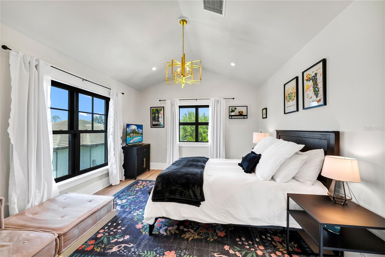 SAWYER SOUND - Residential