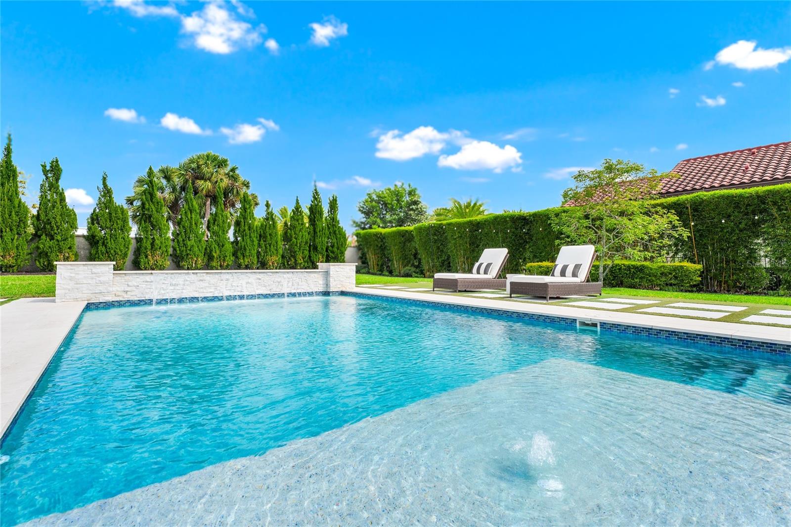 SAWYER SOUND - Residential