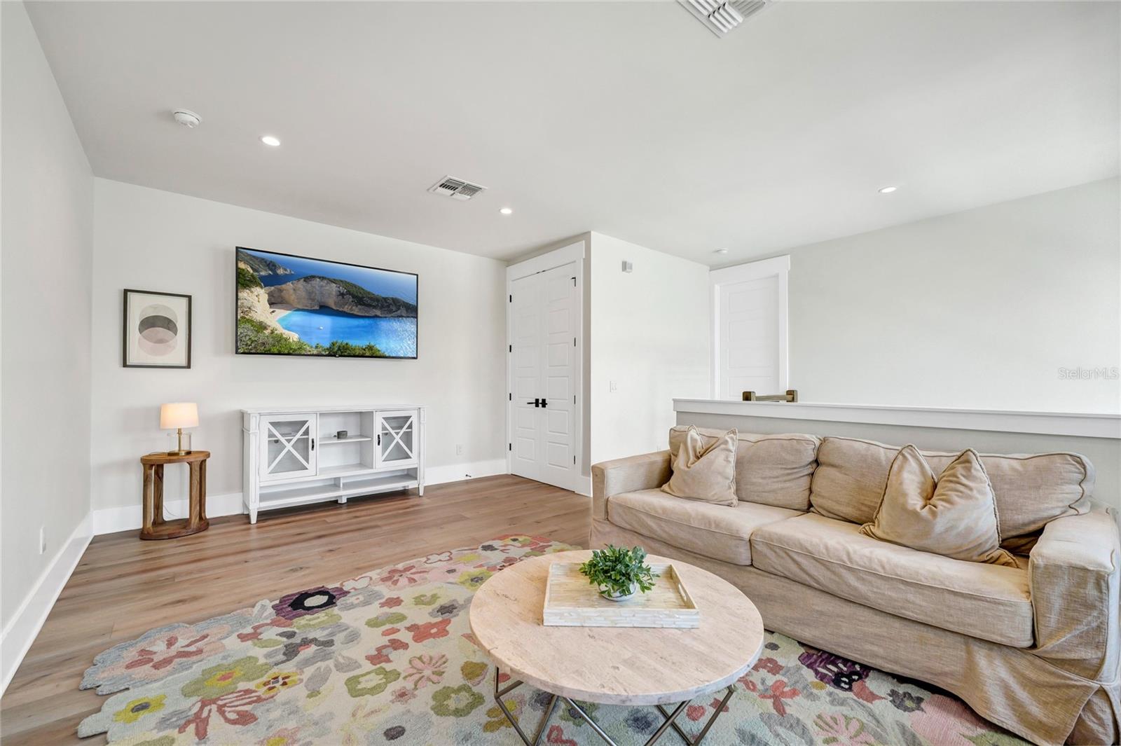 SAWYER SOUND - Residential