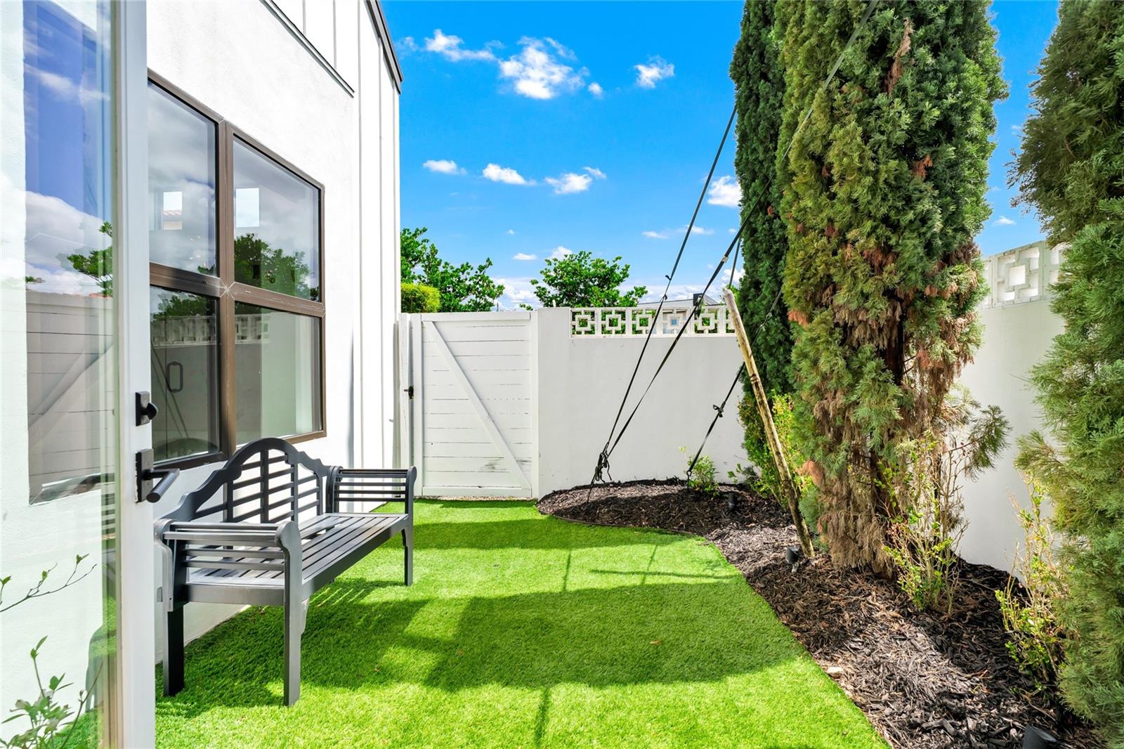 SAWYER SOUND - Residential