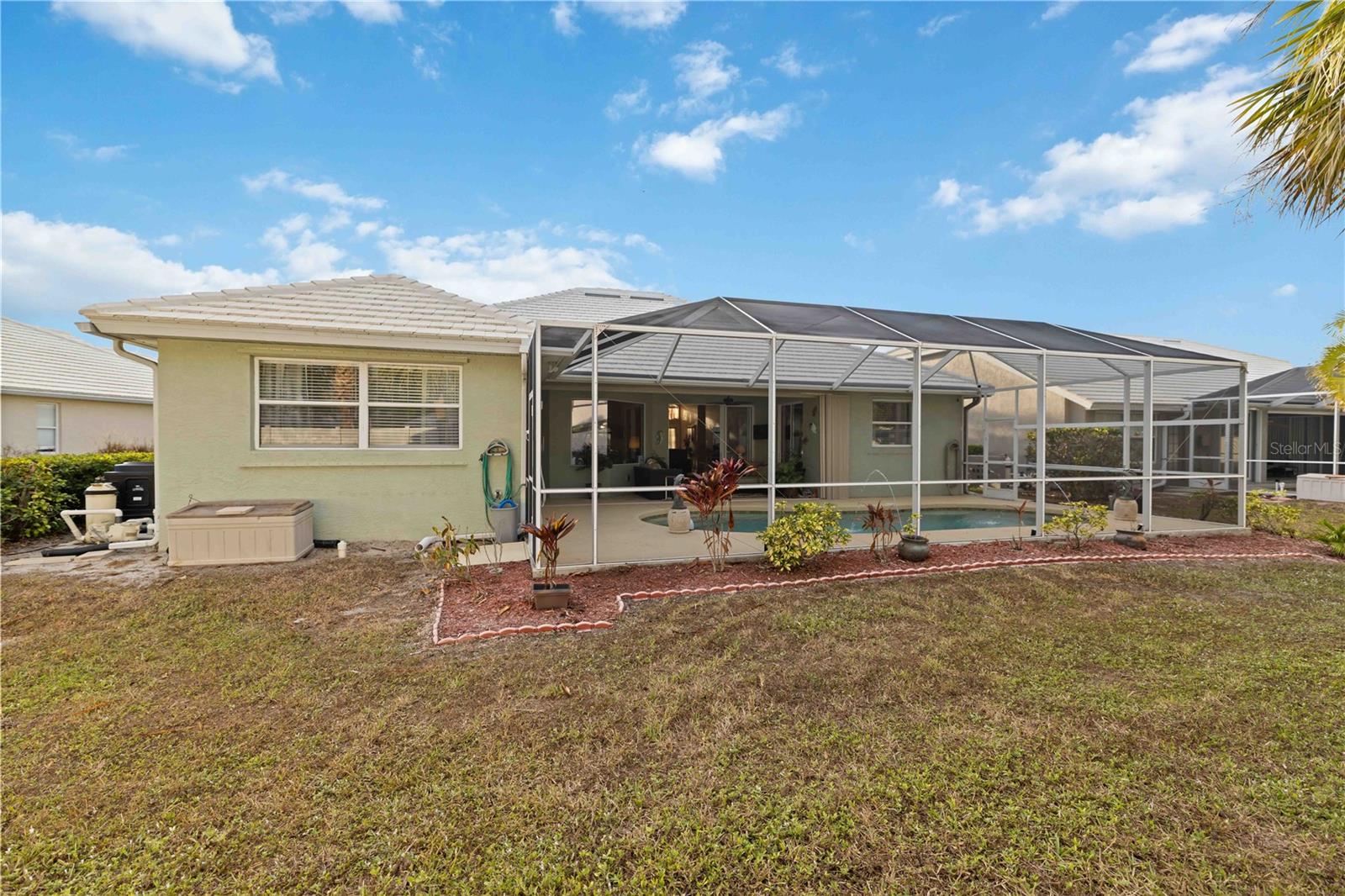 COURTYARDS AT PLANTATION - Residential