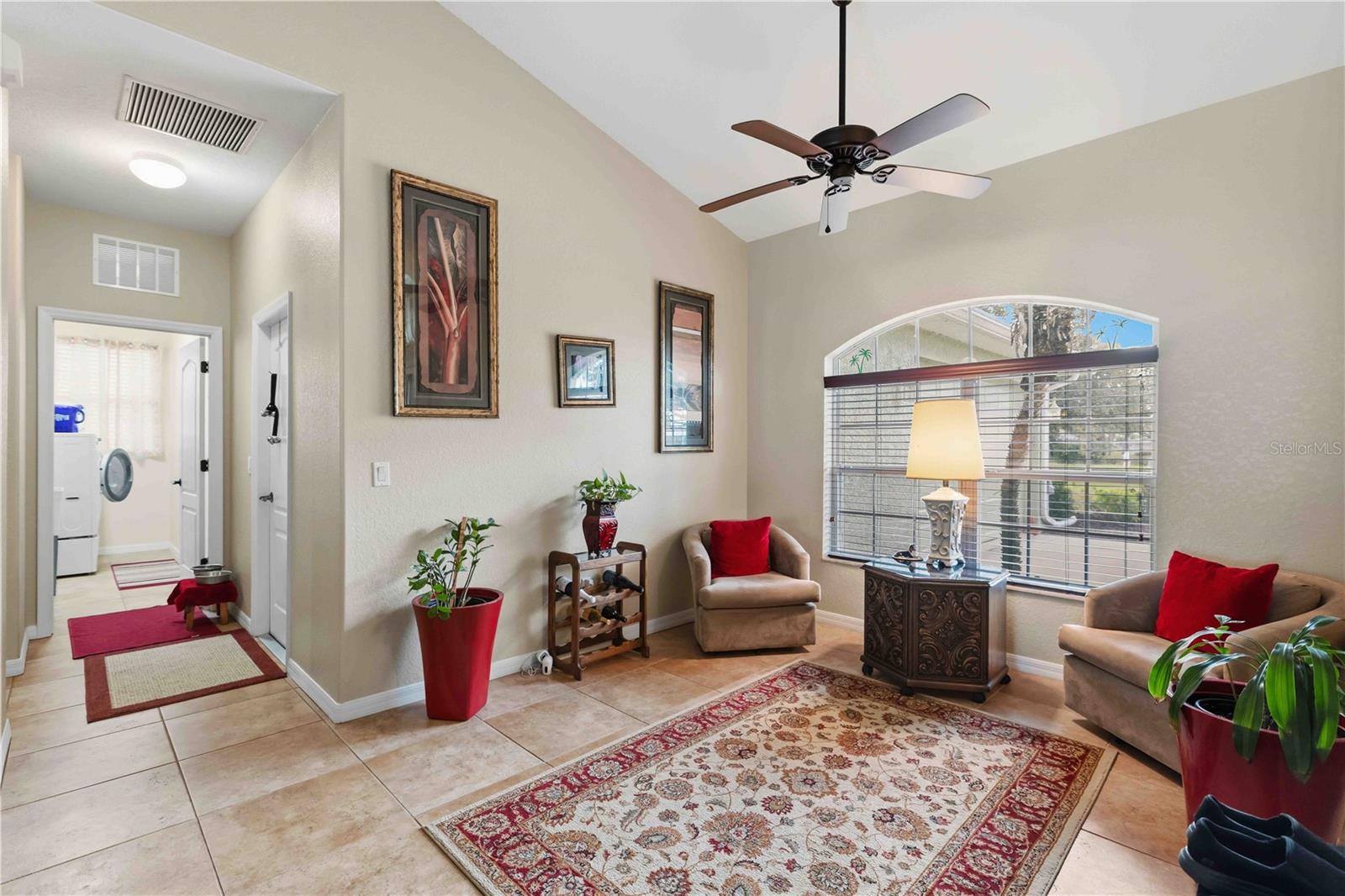 COURTYARDS AT PLANTATION - Residential