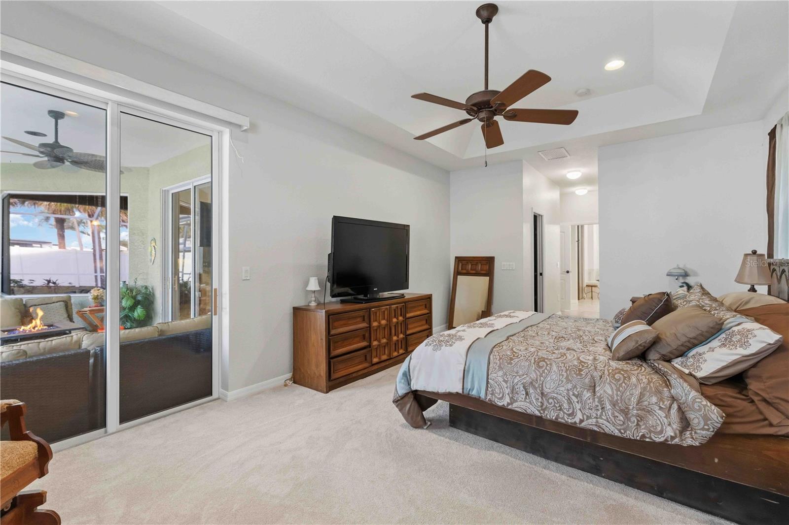 COURTYARDS AT PLANTATION - Residential