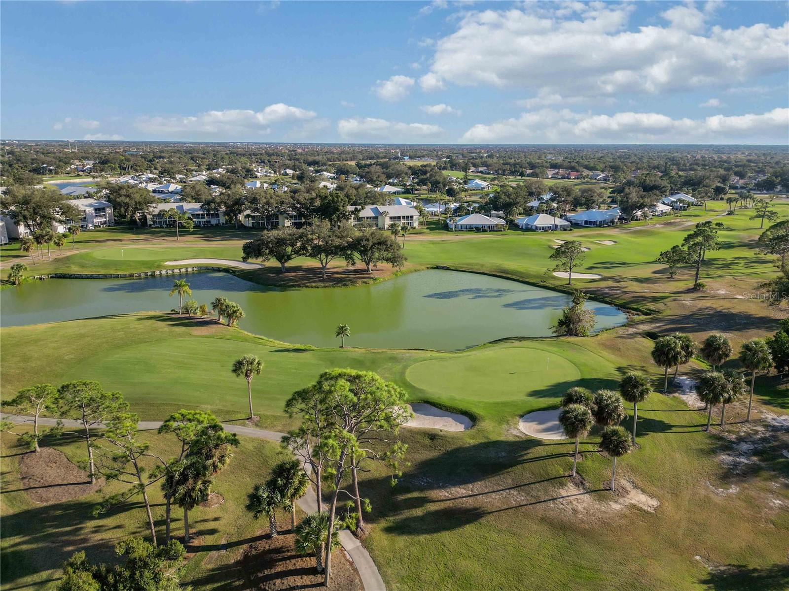 COURTYARDS AT PLANTATION - Residential