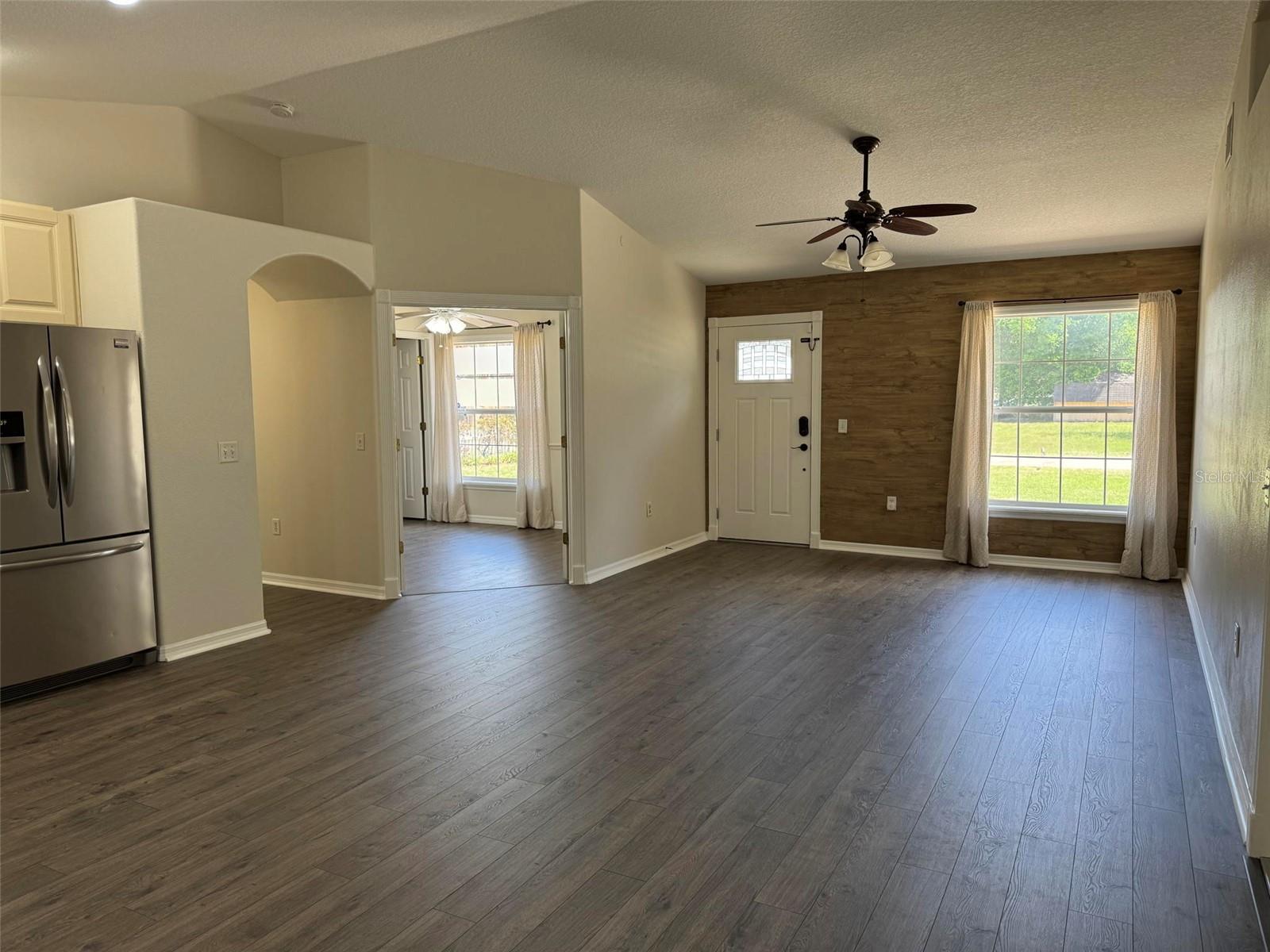 EAST UMATILLA - Residential