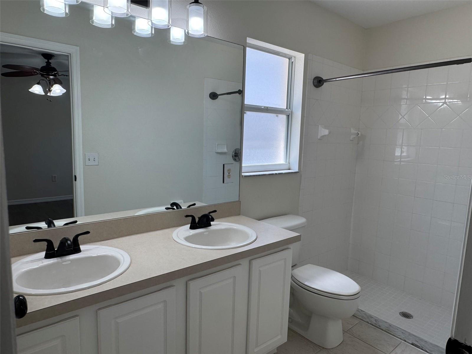 EAST UMATILLA - Residential