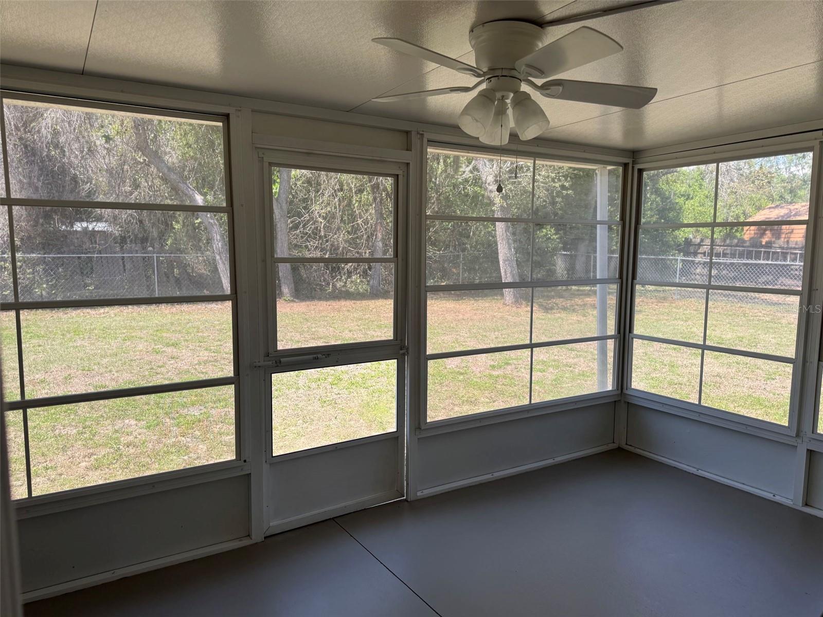 EAST UMATILLA - Residential