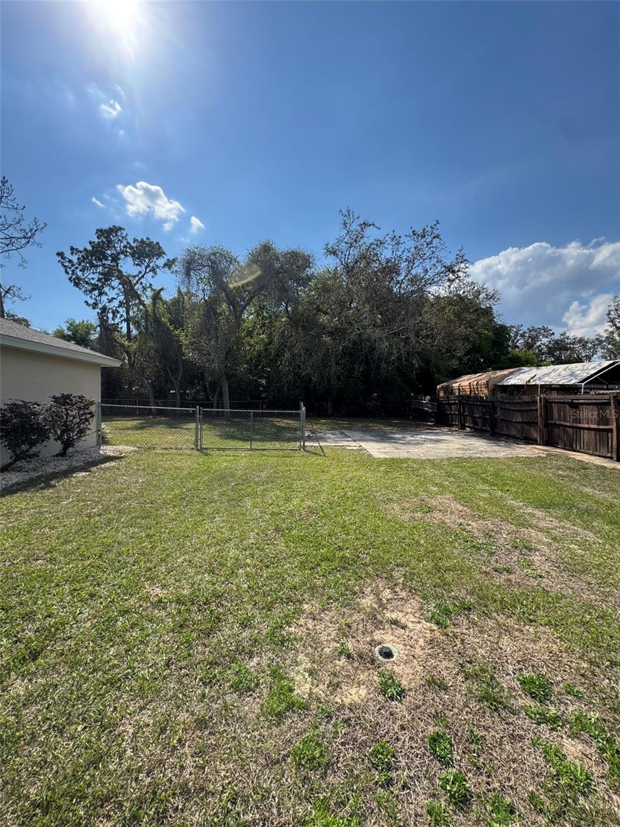 EAST UMATILLA - Residential