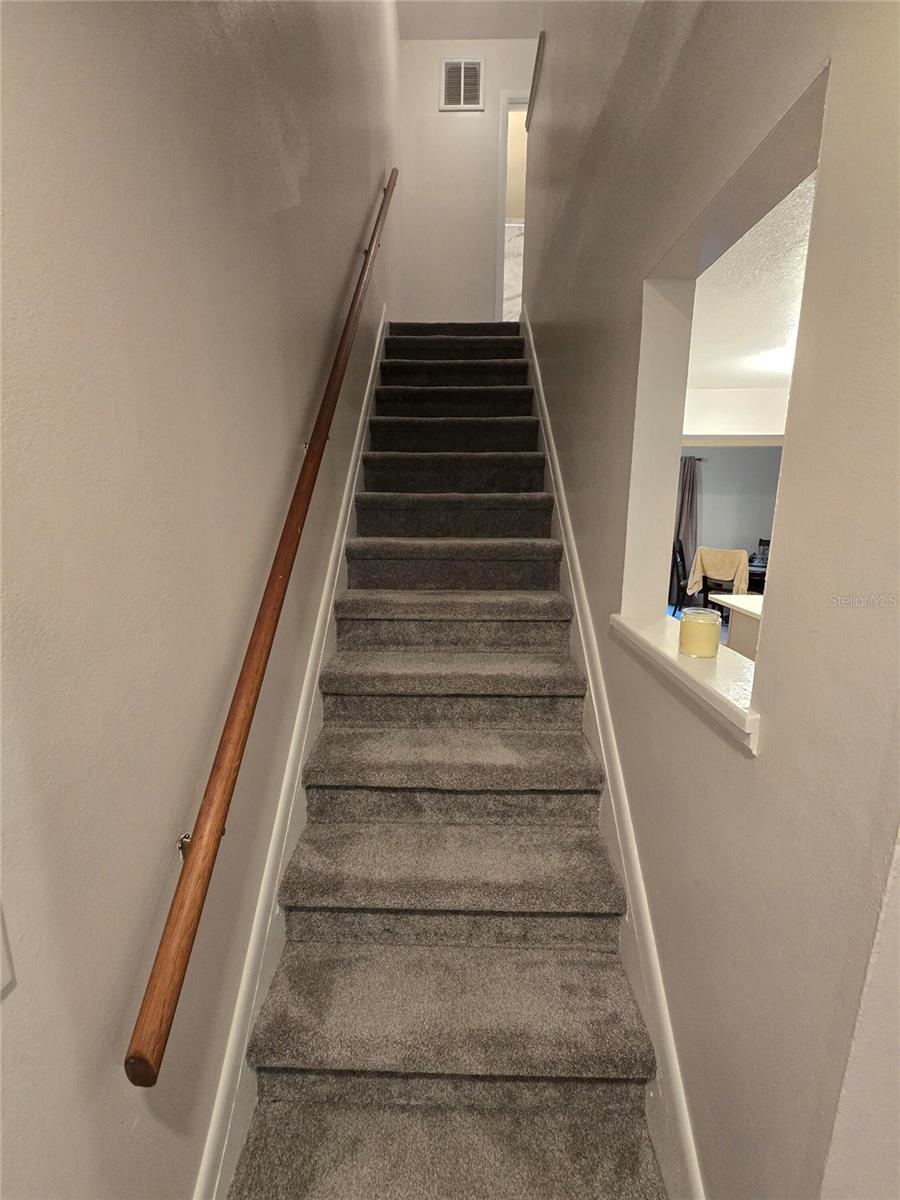 COUNTRY CLUB MANOR CONDO - Residential