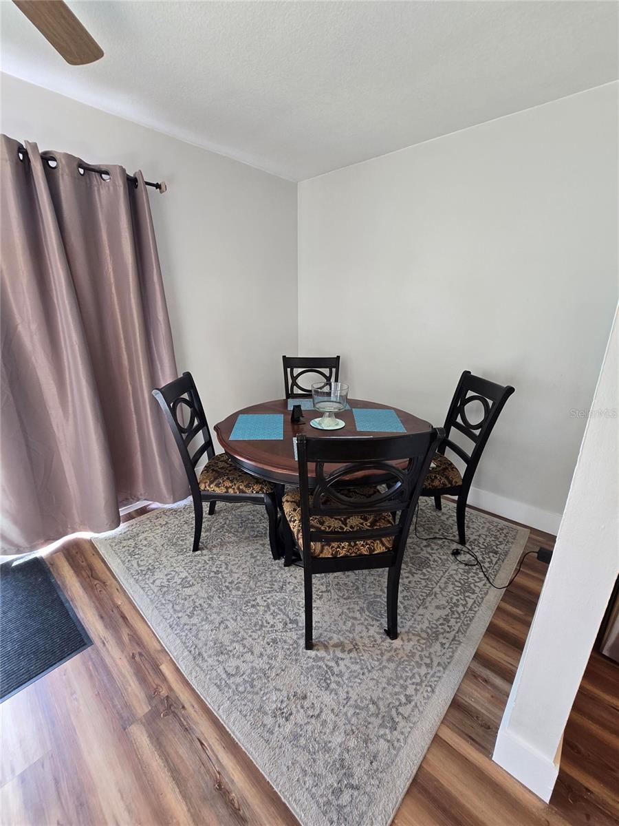 COUNTRY CLUB MANOR CONDO - Residential