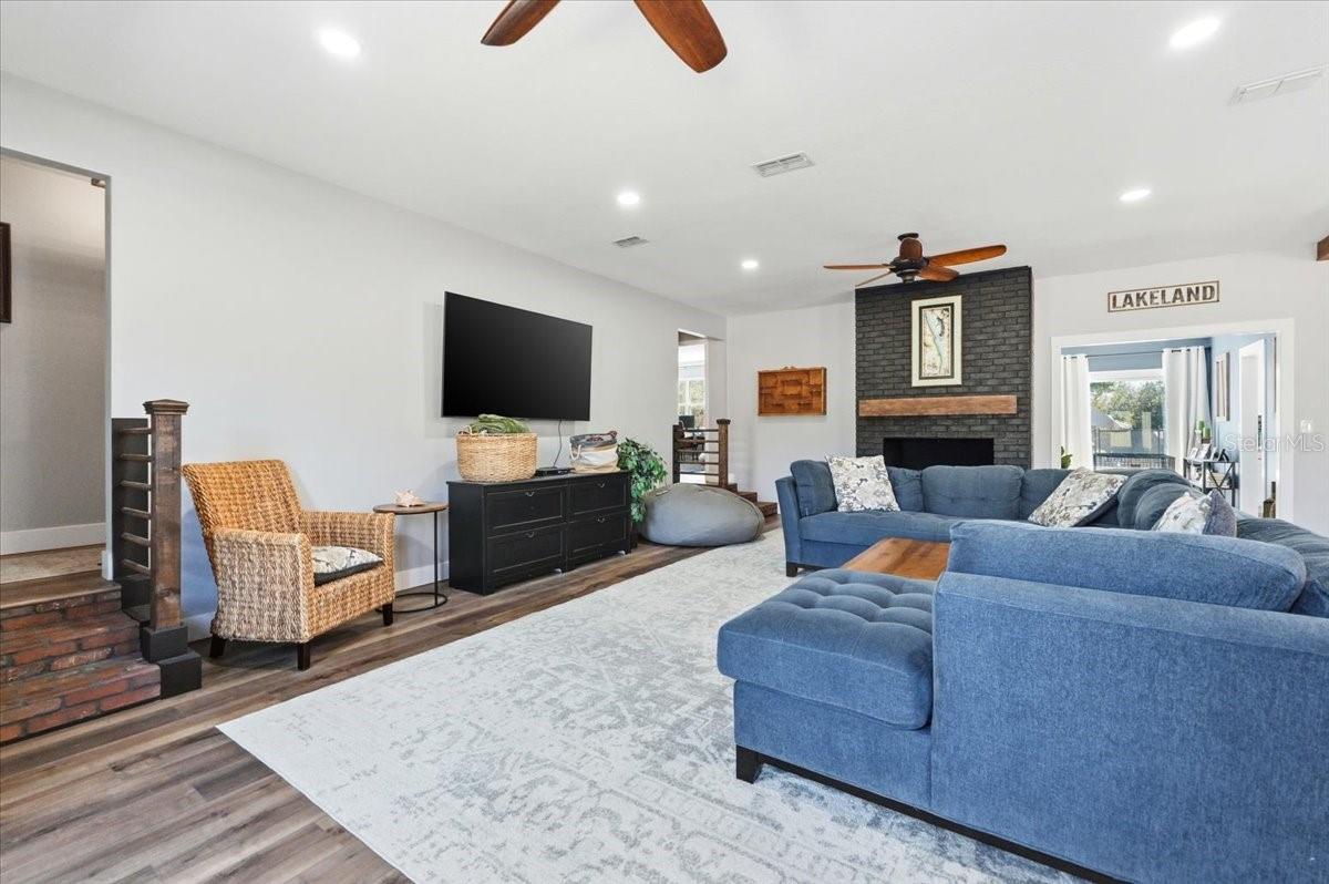 GLENMORE SUB - Residential