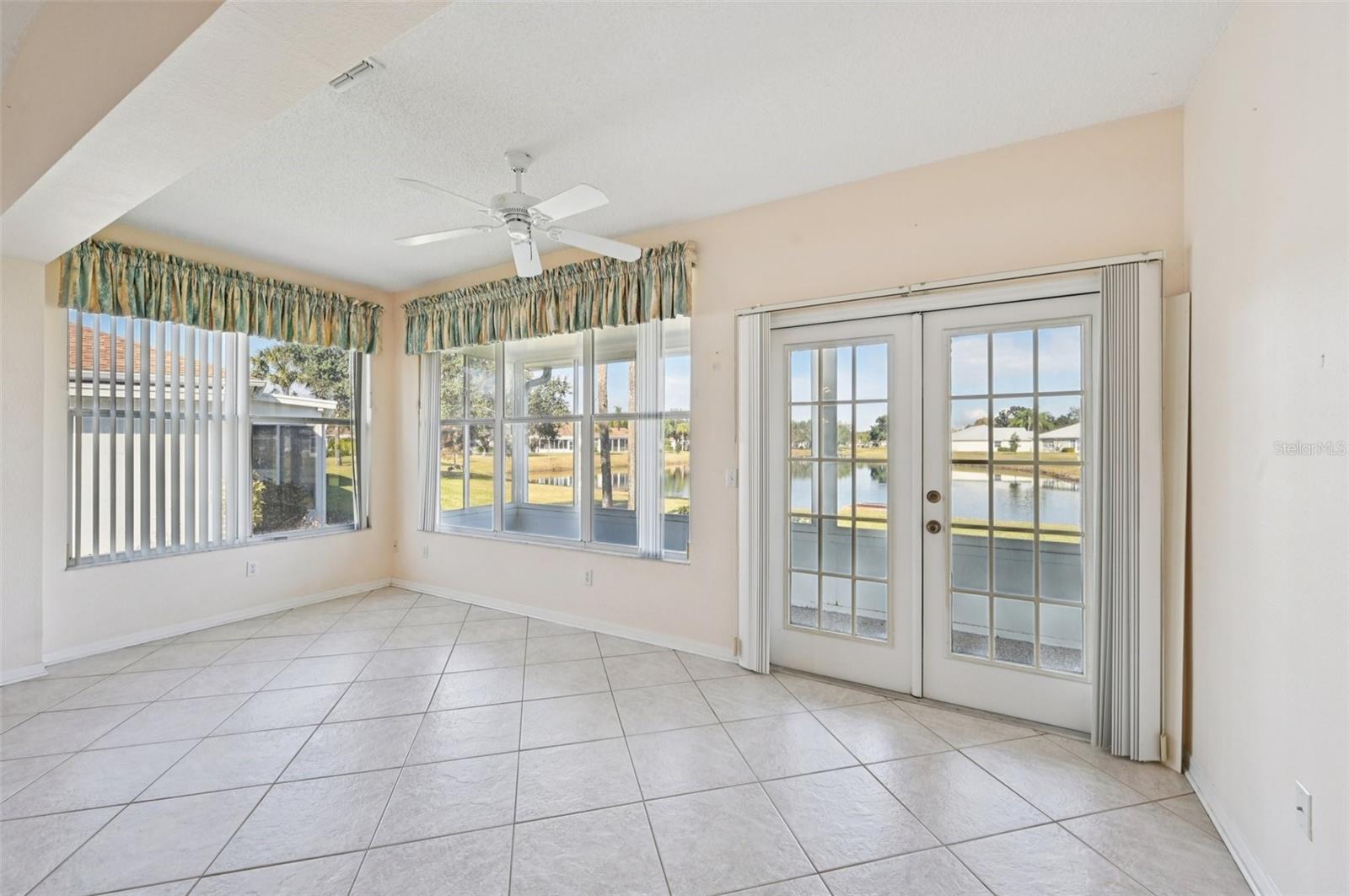 RADISON II CONDO - Residential