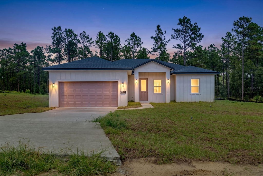 Photo of 13107 SW 70th Lane, Ocala, FL 34481 (MLS # O6440732)
