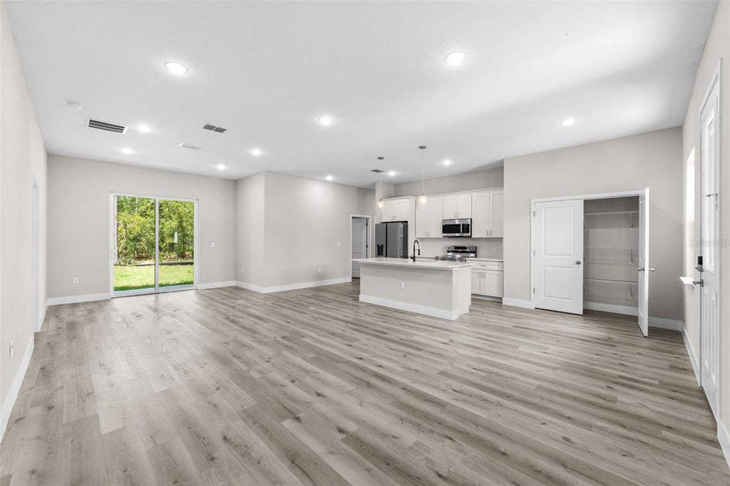 Photo of 13107 SW 70th Lane, Ocala, FL 34481 (MLS # O6440732)