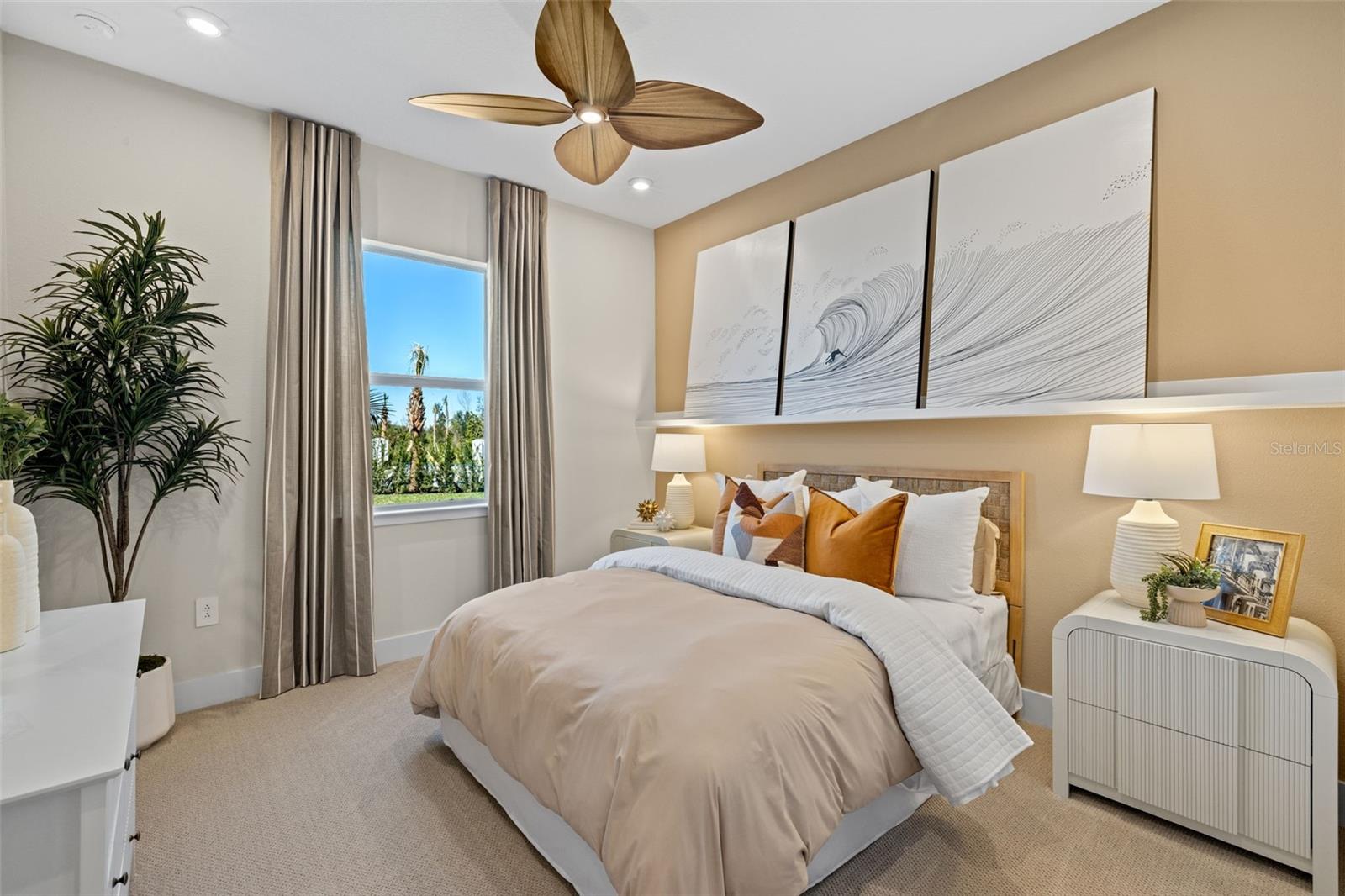 PALMERA AT WELLEN PARK - Residential