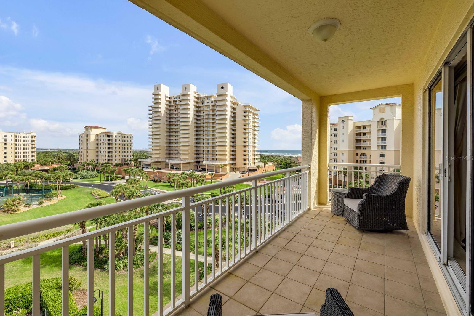 PALMS AT MINORCA PH 02 CONDO - Residential
