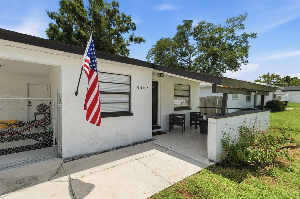 Photo of 9407 N 21st Street, Tampa, FL 33612 (MLS # TB8532462)