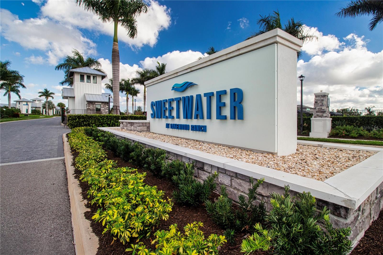 SWEETWATER AT LAKEWOOD RANCH PH I & II - Residential