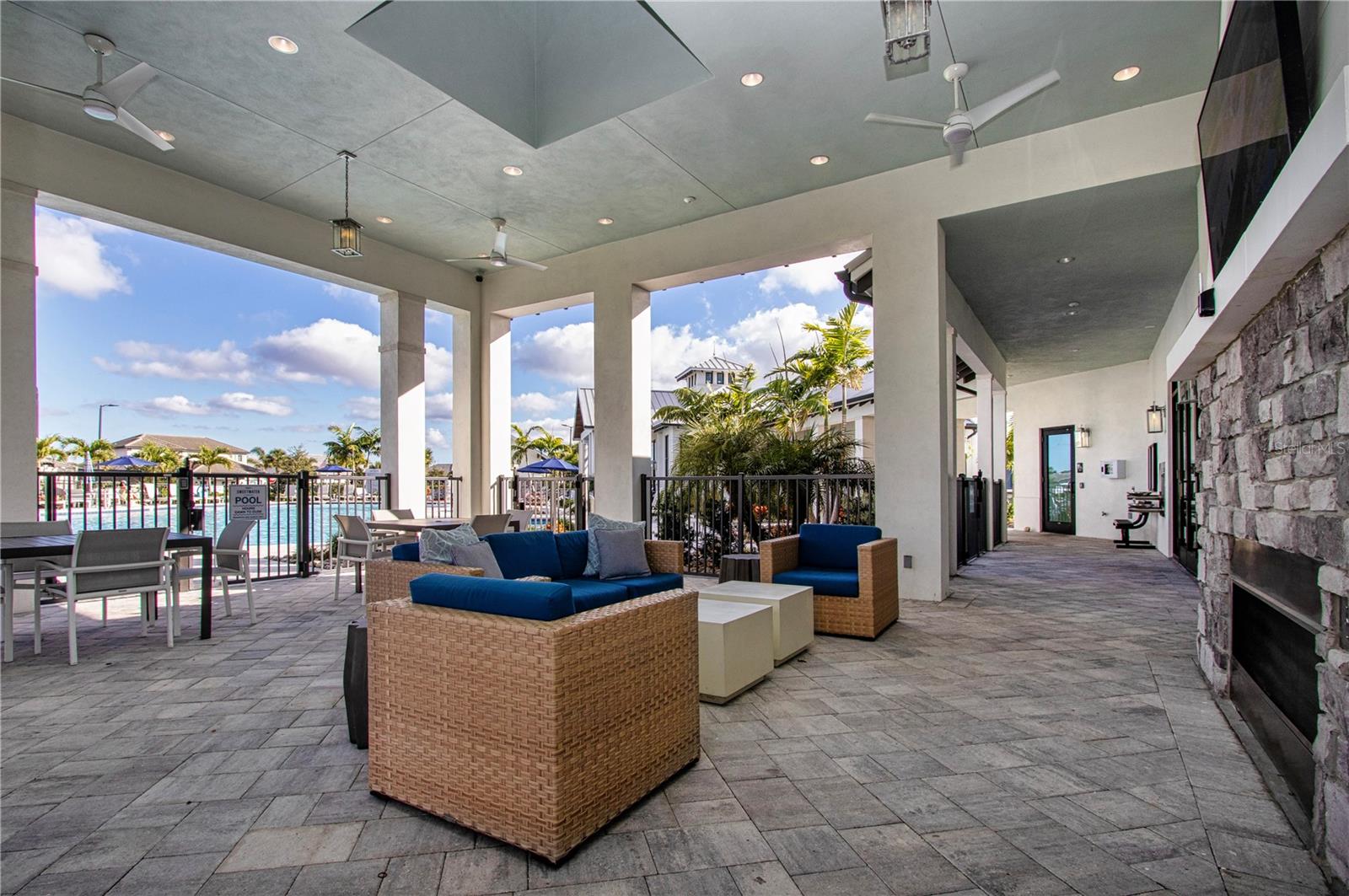 SWEETWATER AT LAKEWOOD RANCH PH I & II - Residential