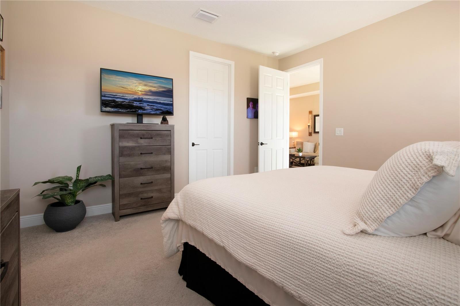 SWEETWATER AT LAKEWOOD RANCH PH I & II - Residential