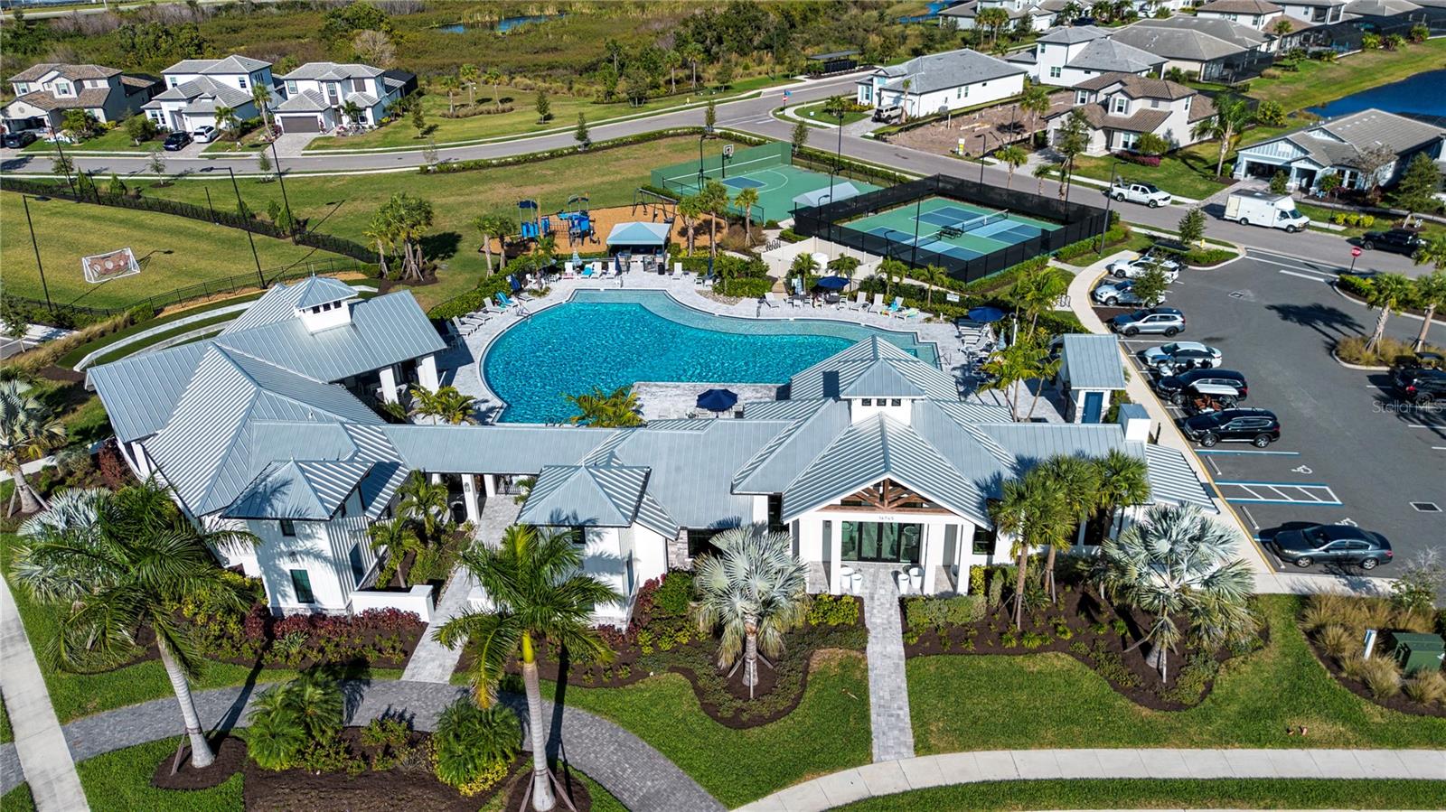 SWEETWATER AT LAKEWOOD RANCH PH I & II - Residential