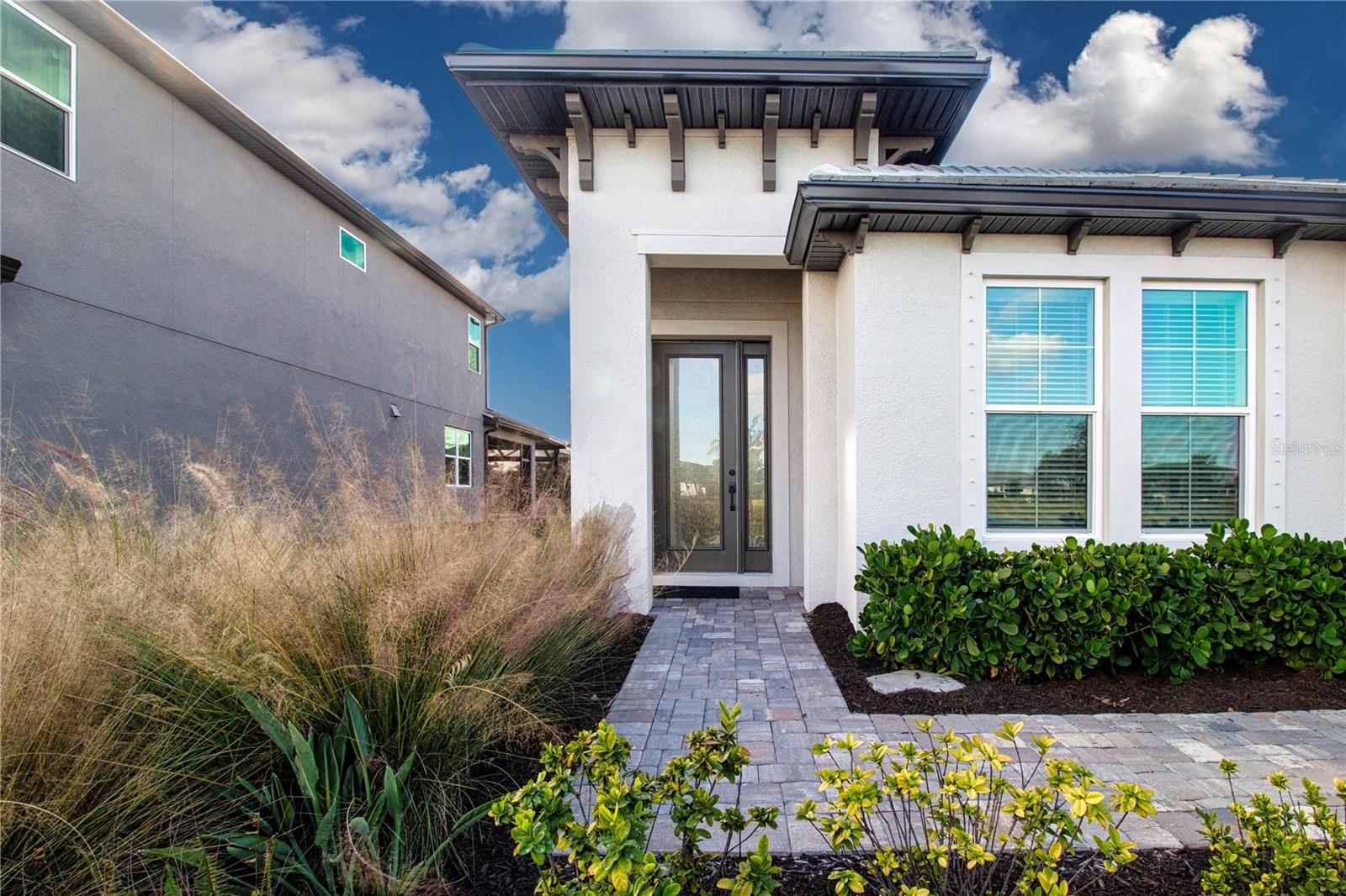 SWEETWATER AT LAKEWOOD RANCH PH I & II - Residential