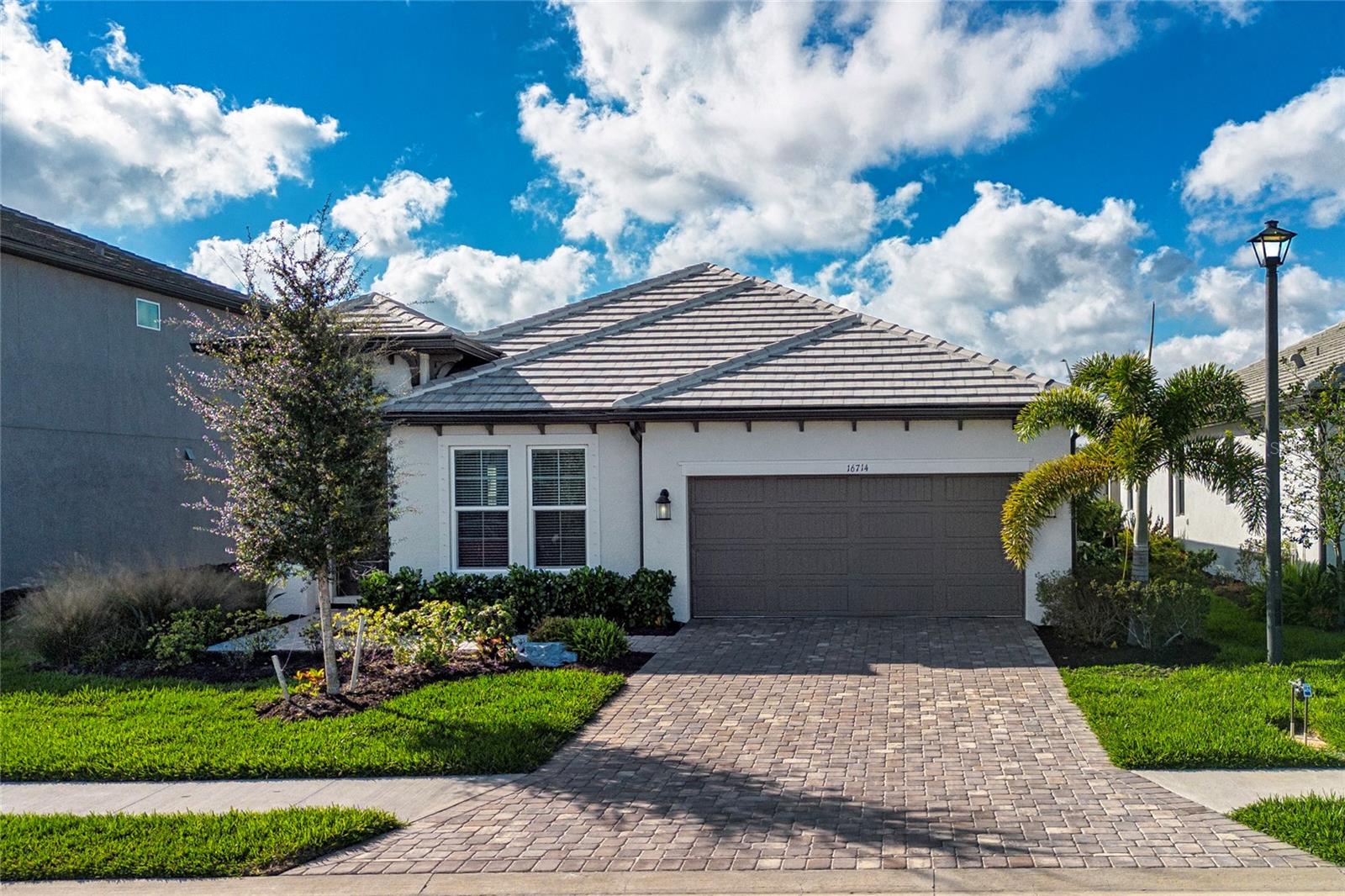 SWEETWATER AT LAKEWOOD RANCH PH I & II - Residential