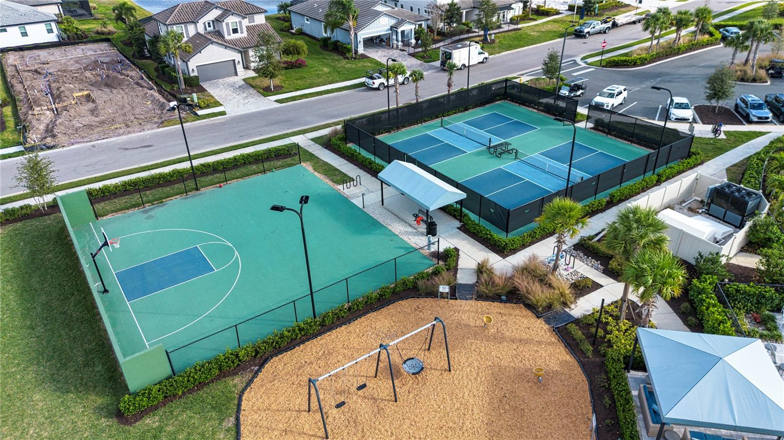 SWEETWATER AT LAKEWOOD RANCH PH I & II - Residential