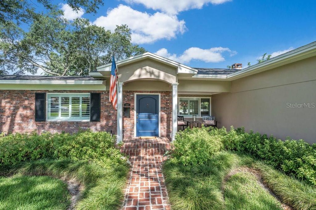 Photo of 2307 Jonila Avenue, Lakeland, FL 33803 (MLS # L4956488)