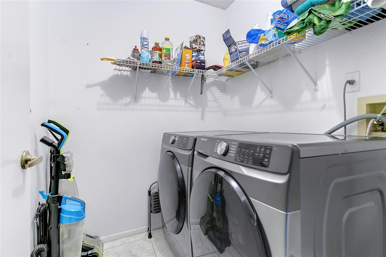 LINDFIELDS UNIT 3 - Residential