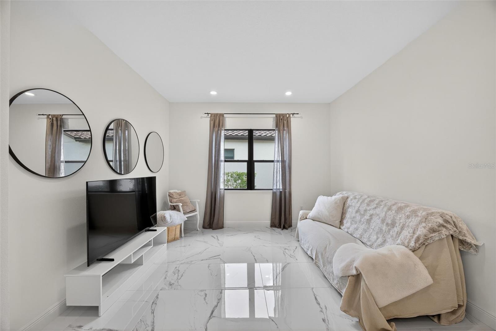 INDIGO PH IV & V - Residential