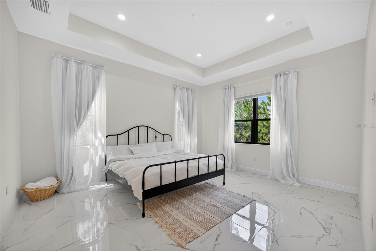 INDIGO PH IV & V - Residential