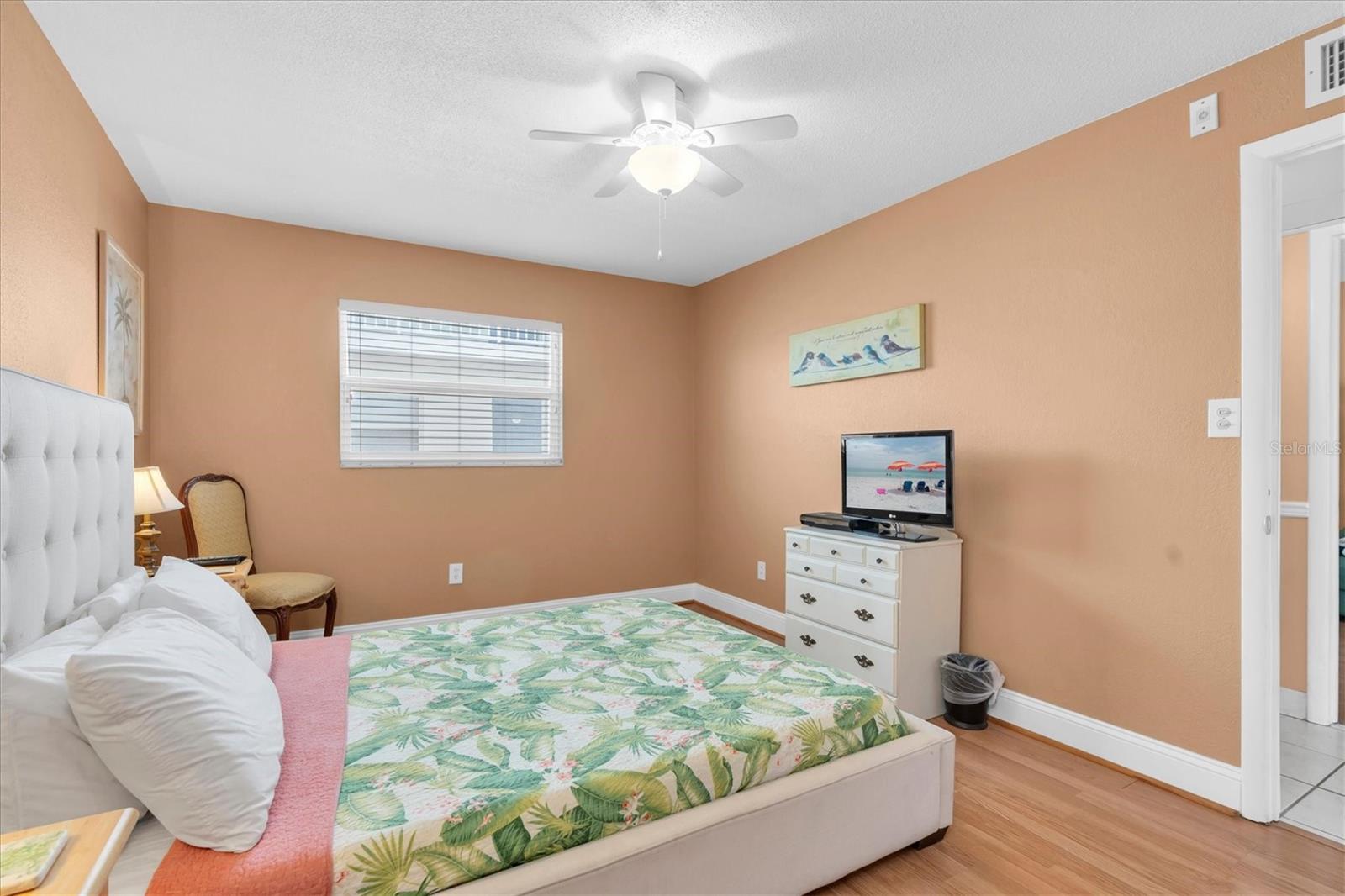 HOLIDAY VILLAS 2 - Residential