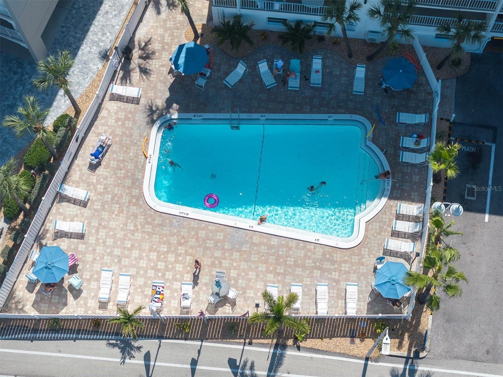 HOLIDAY VILLAS 2 - Residential