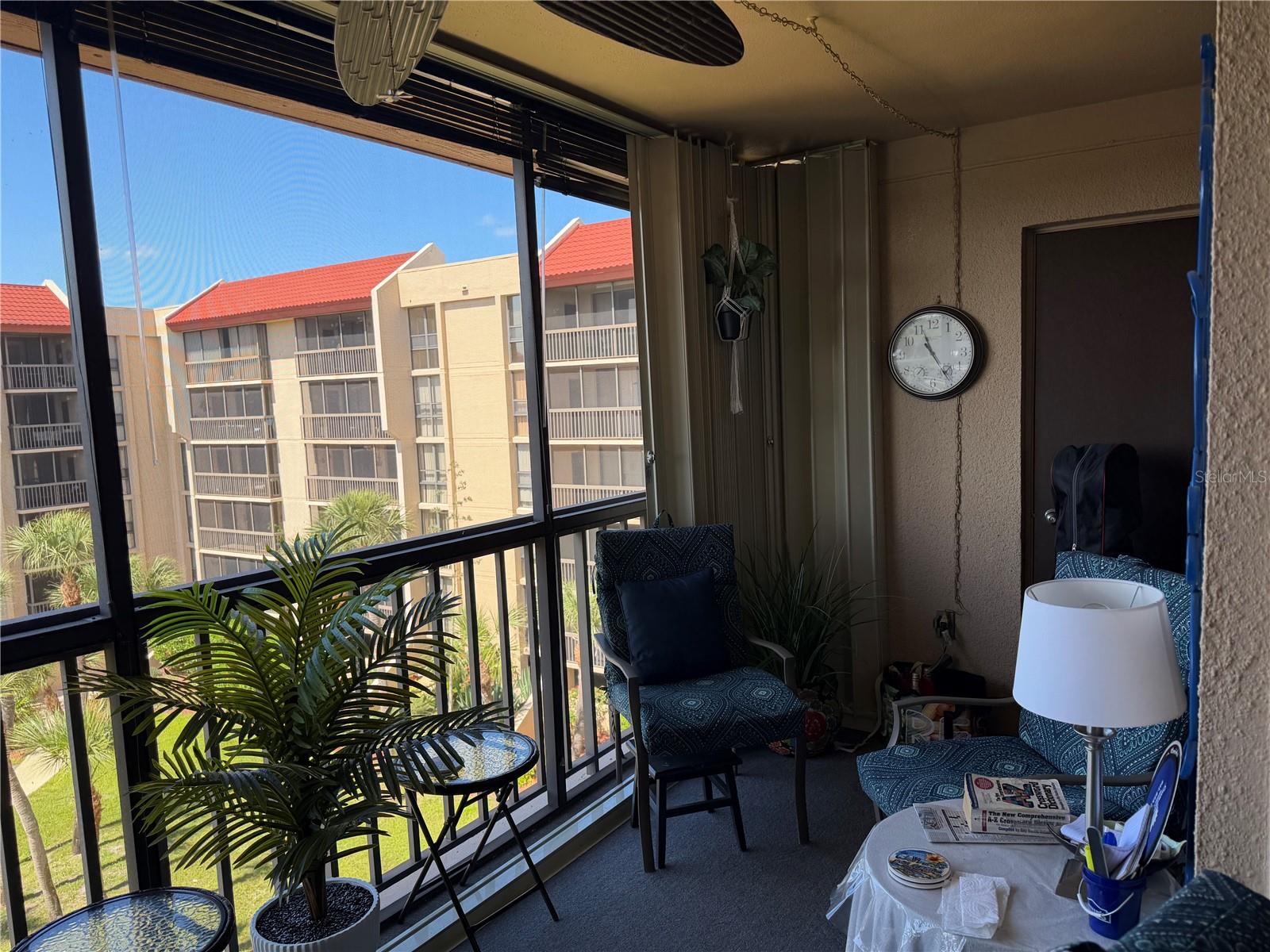 PROMENADES EAST - Residential